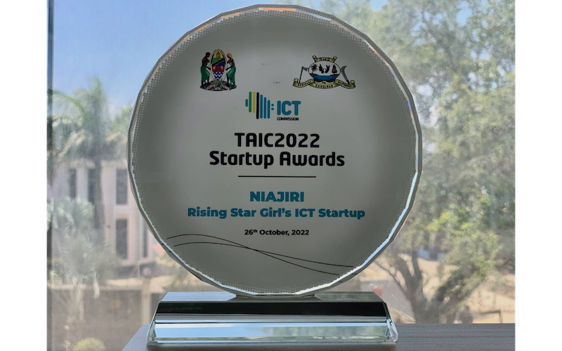Niajiri Platform's Award as Best Rising Star Girls ICT Startup in 2022
